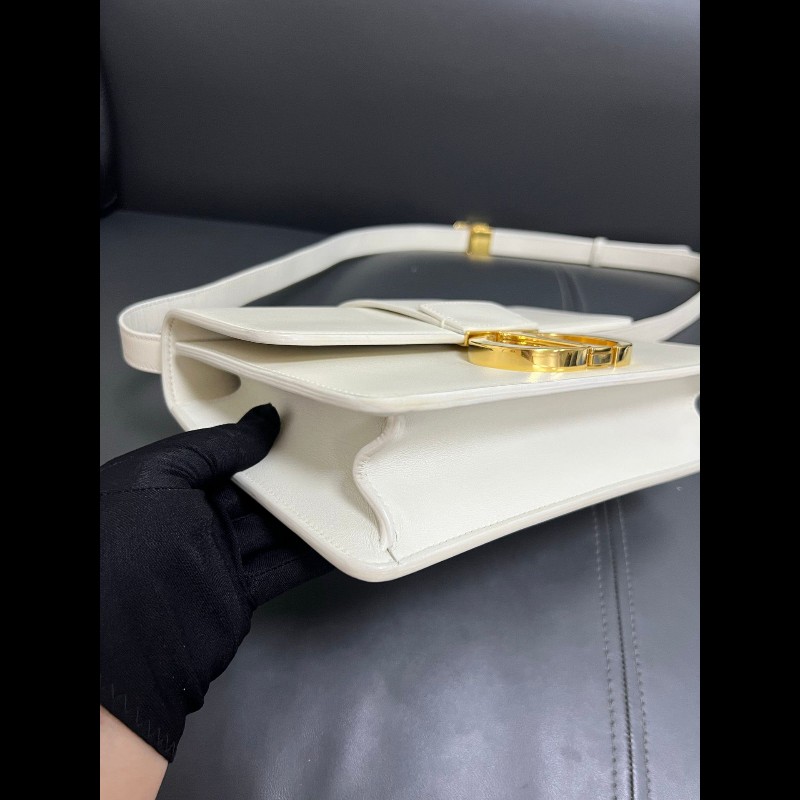 Dior montaigne 30 medium 
蒙田30 白色金扣全皮-15