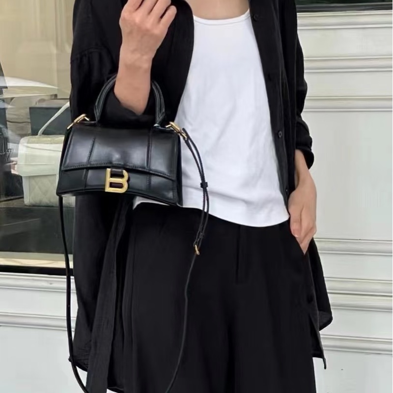 BALENCIAGA巴黎世家經典黑光牛金色釦沙漏包XS🦔-8