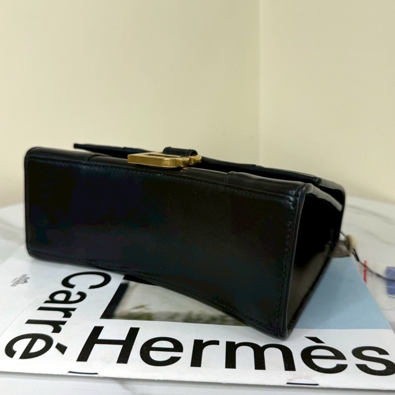 BALENCIAGA巴黎世家經典黑光牛金色釦沙漏包XS🦔-16