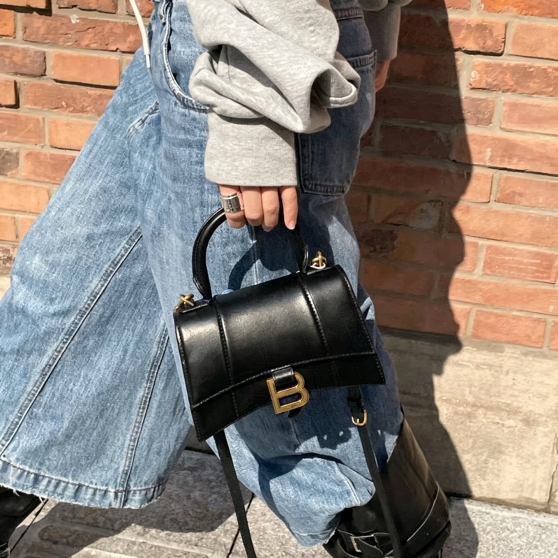 BALENCIAGA巴黎世家經典黑光牛金色釦沙漏包XS🦔-27