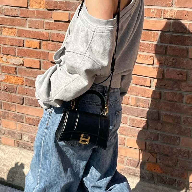 BALENCIAGA巴黎世家經典黑光牛金色釦沙漏包XS🦔-32