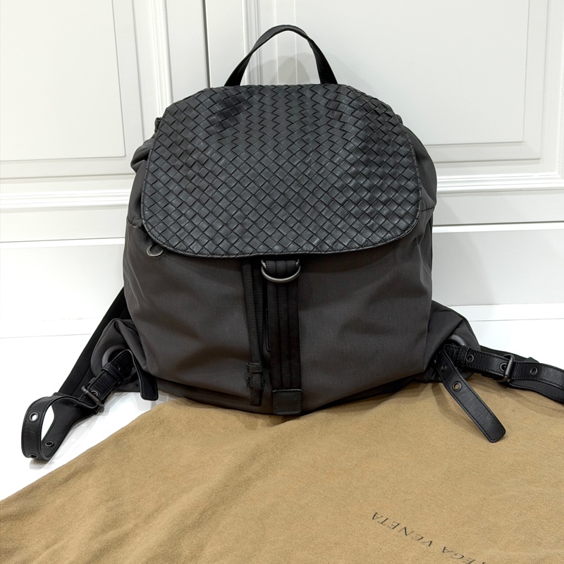BOTTEGA VENETA BV 黑灰 尼龍 編織牛皮 側背包 後背包 手提包 雙肩背-0