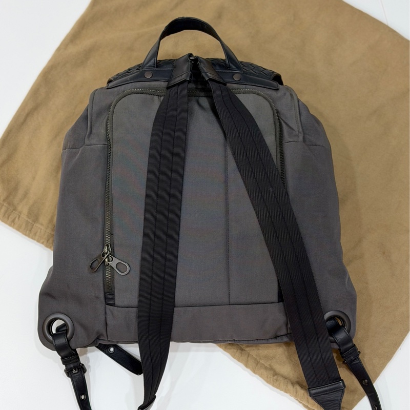 BOTTEGA VENETA BV 黑灰 尼龍 編織牛皮 側背包 後背包 手提包 雙肩背-11