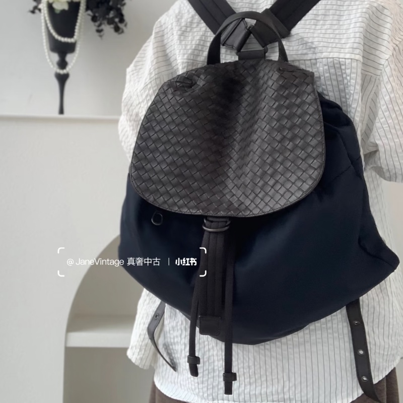 BOTTEGA VENETA BV 黑灰 尼龍 編織牛皮 側背包 後背包 手提包 雙肩背-14