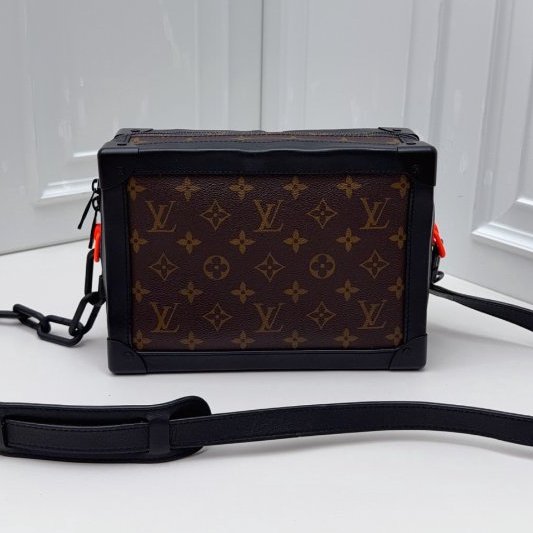 路易威登/Louis Vuitton soft trunk 中號軟盒子包-0