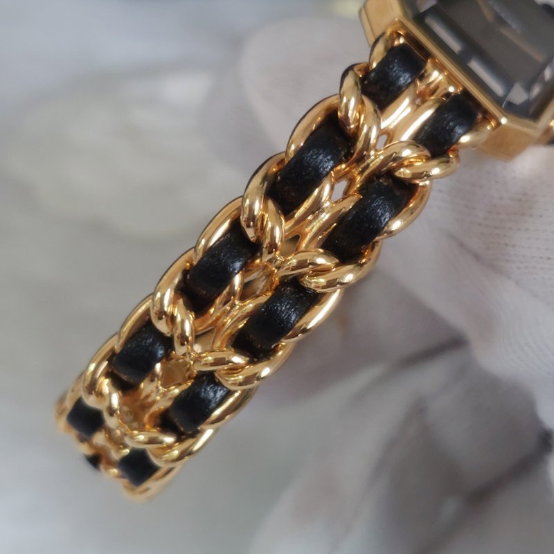 CHANEL H0001 L尺寸🎀現品實拍🎀香奈兒首映系列premiere 手錶~二手（整體約9成新）-36