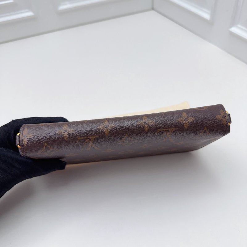 全新品 路易威登/Louis Vuitton 老花芯片款三合一-4