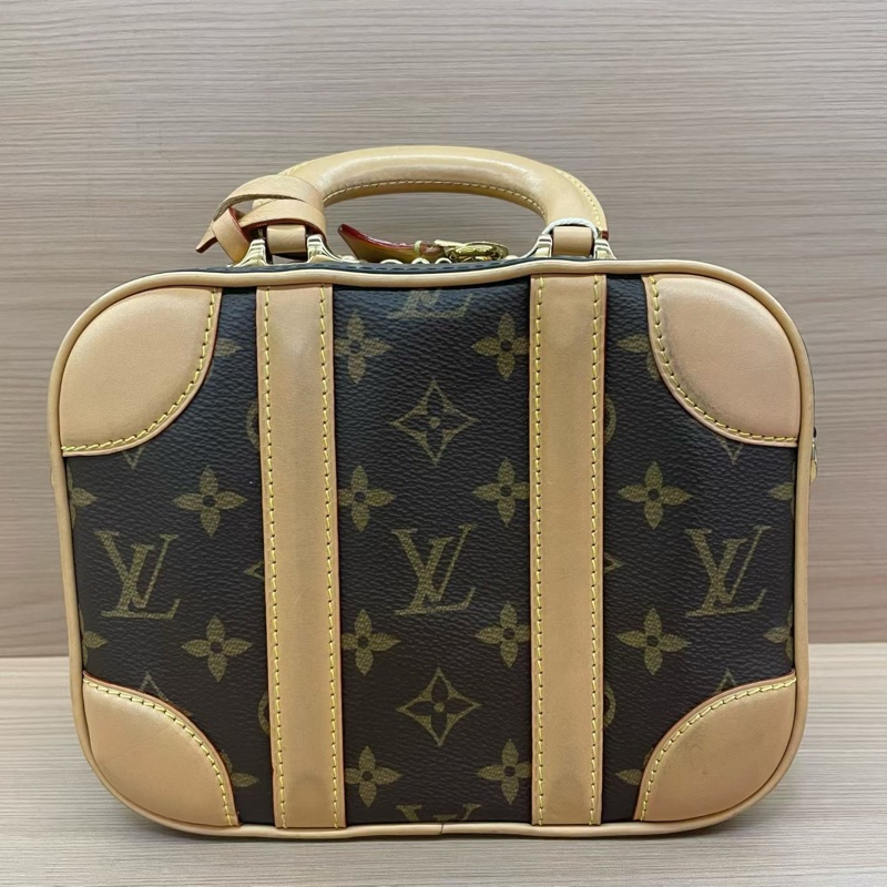 LV路易威登Luggage老花硬盒子包 芯片款 经典老花配色 硬箱设计 气质百搭 有肩带 可单肩可斜挎可手提 尺寸底長20*高16*寬寬8* 有塵袋 無盒子-1
