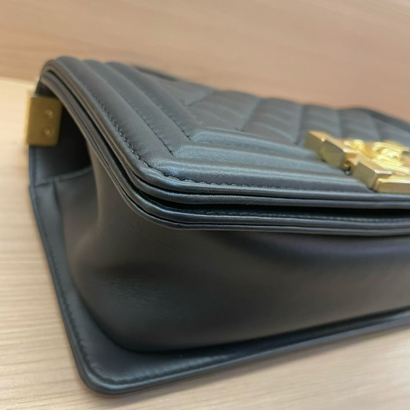 CHANEL 黑金荔枝皮Leboy 小号 2020年，29開，有塵袋 無卡 無盒子-4