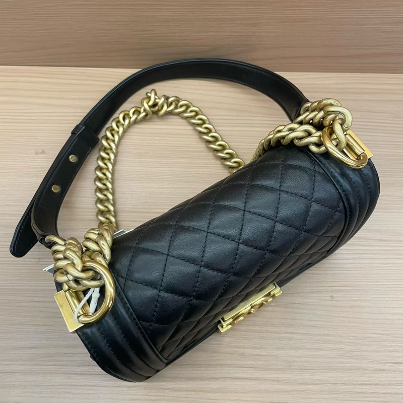 CHANEL 黑金荔枝皮Leboy 小号 2020年，29開，有塵袋 無卡 無盒子-8