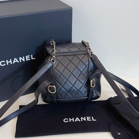 近新品 香奈兒/Chanel 黑金duma 雙肩包芯片款-1