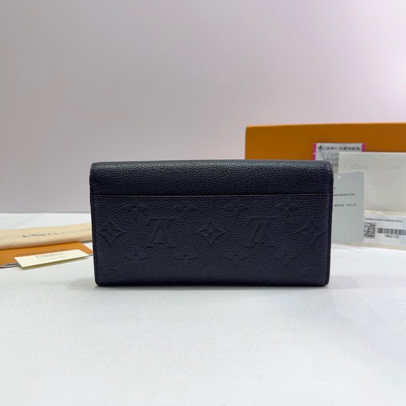 LV Sarah 深藍牛皮信封釦式長夾-1