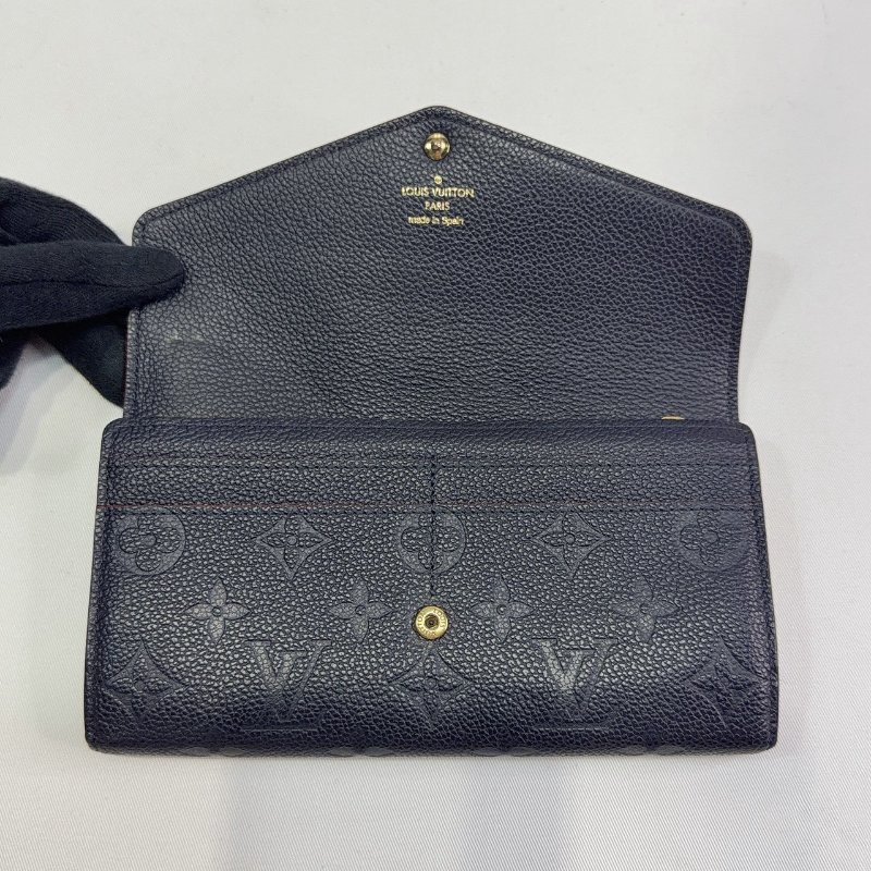 LV Sarah 深藍牛皮信封釦式長夾-3