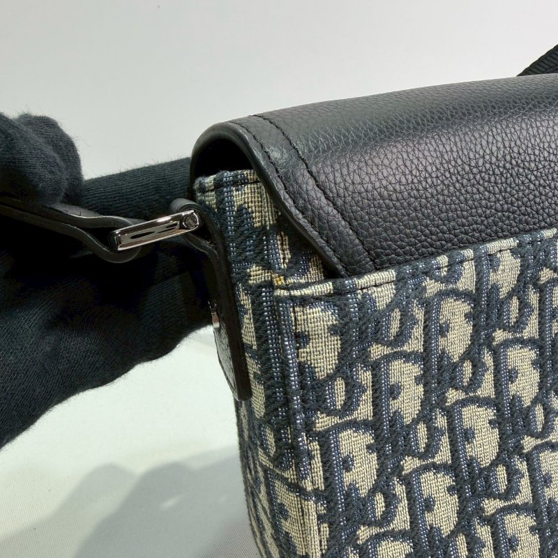DIOR Saddle小型翻蓋郵差包-7