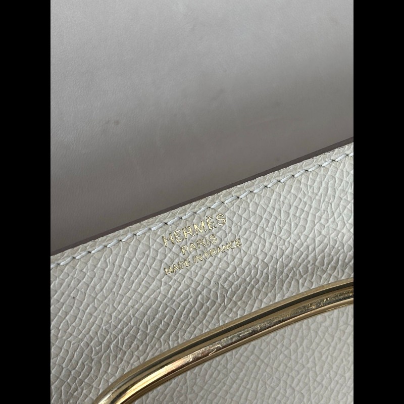 Hermes Della Elan
横版屁股包 奶昔白 
epsom皮-9