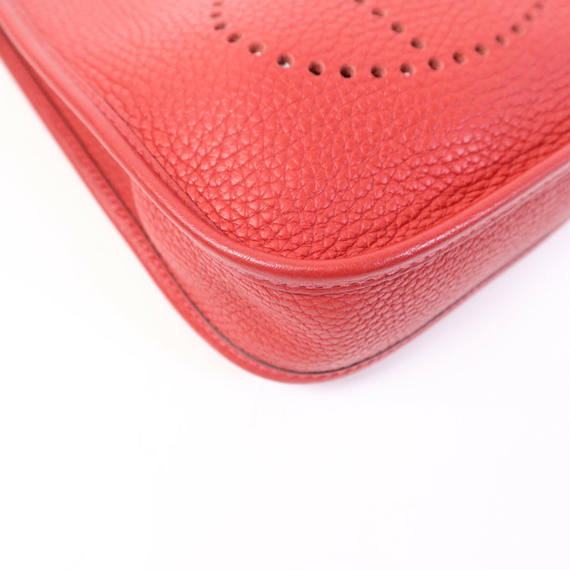 HERMES Clemence皮革Evelyne TPM肩背袋Rouge Vif-11
