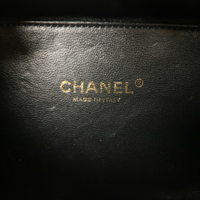 CHANEL 牛皮皮革Vanity Case 17cm鏈帶手挽肩背兩用袋-6