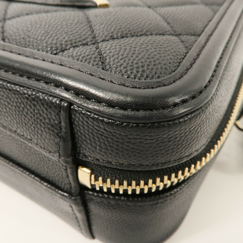 CHANEL 牛皮皮革Vanity Case 17cm鏈帶手挽肩背兩用袋-13