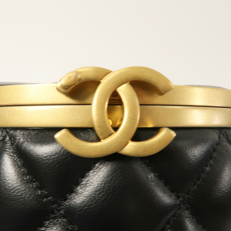 CHANEL 羊皮皮革Vanity Bag鏈帶肩背袋-6