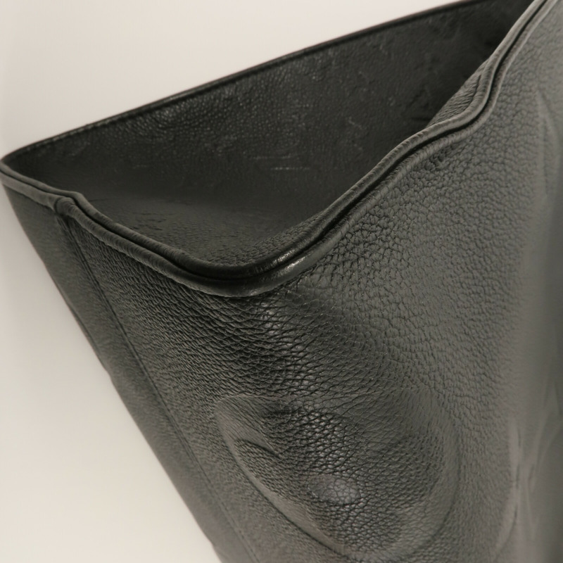 LOUIS VUITTON Monogram Empreinte On The Go GM手挽肩背兩用袋-13