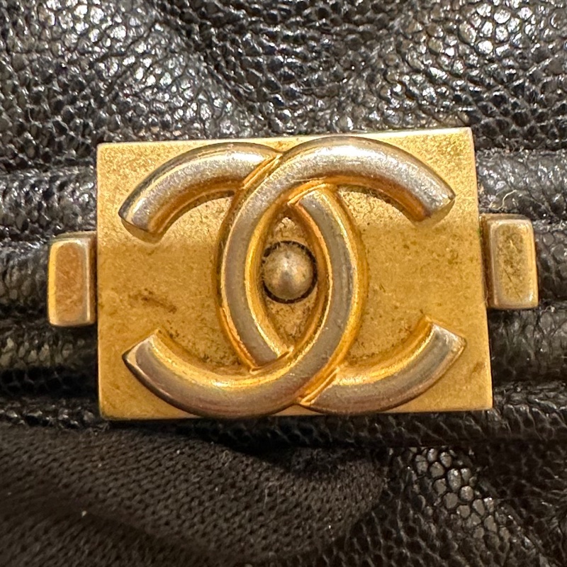 #全網最低價 CHANEL Boy  長夾 搭配金色金屬飾扣 魚子醬小牛皮-6