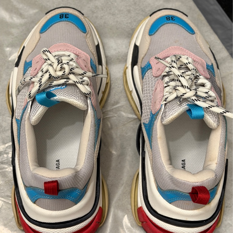 Balenciaga Triple S老爹鞋-2