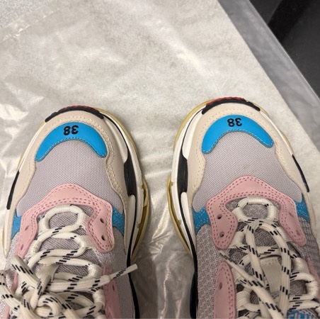 Balenciaga Triple S老爹鞋-8