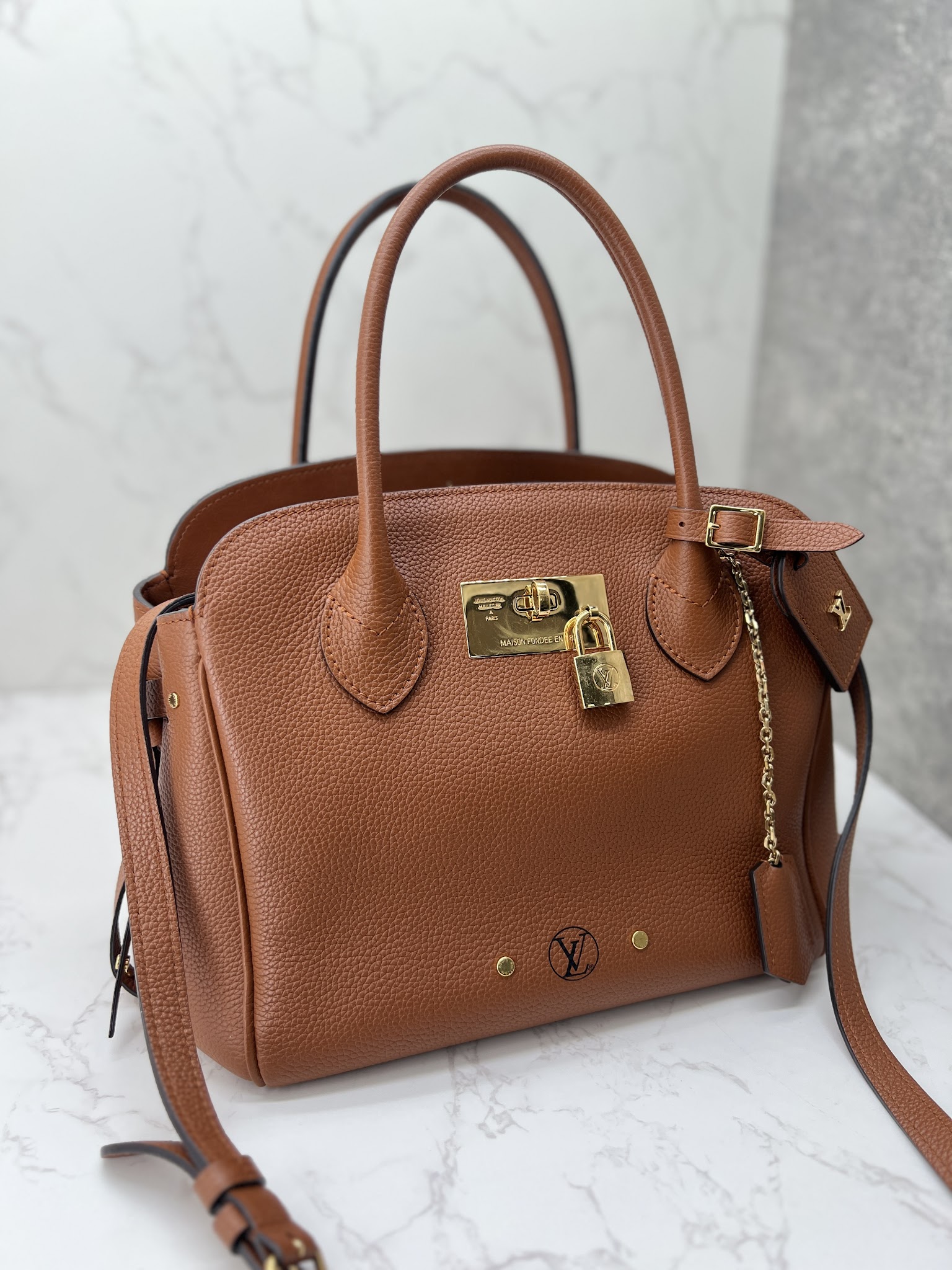 香緹國際精品 MILLA 949-21