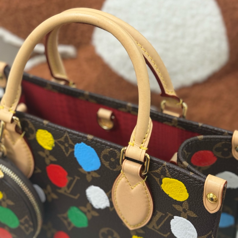 Lv on the go 草間彌生聯名 PM-3