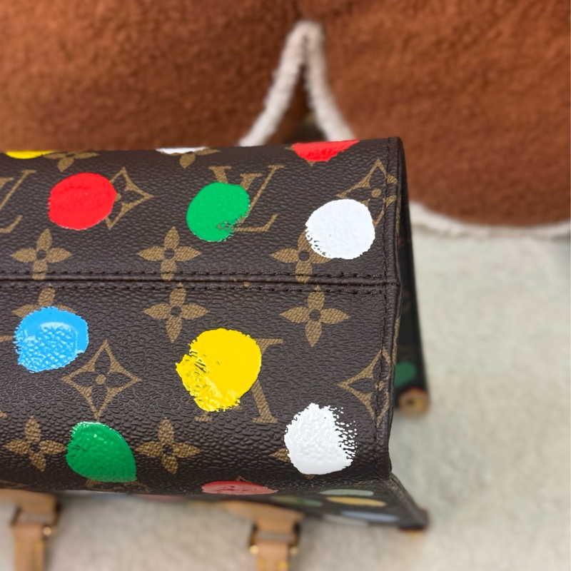 Lv on the go 草間彌生聯名 PM-14
