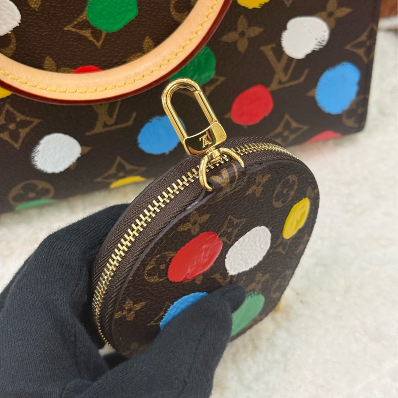 Lv on the go 草間彌生聯名 PM-19