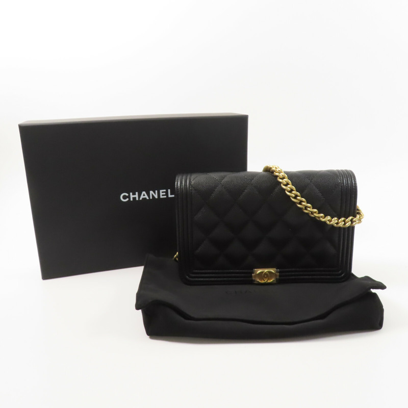 CHANEL 牛皮皮革Boy Wallet On Chain鏈帶肩背袋-9