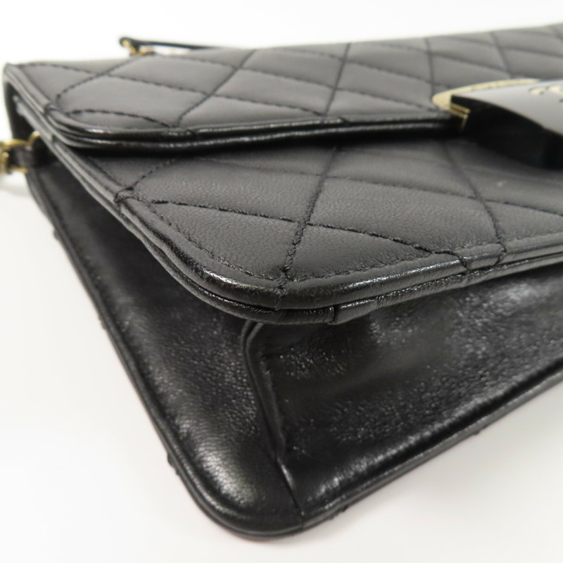 CHANEL 牛皮皮革Beauty Lock Flap鏈帶肩背袋-11
