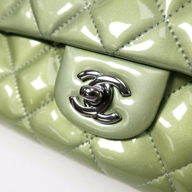 CHANEL 漆皮皮革Classic Flap鏈帶肩背袋-6