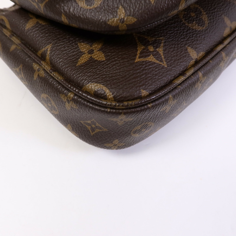 LOUIS VUITTON Monogram Multi Pochette Accessoires肩背袋-11