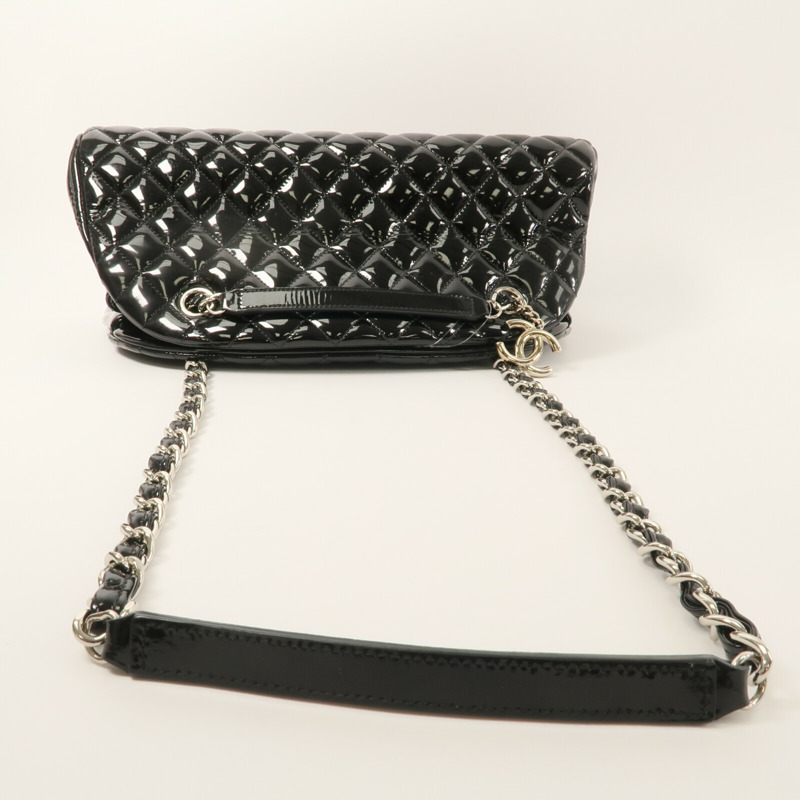CHANEL 漆皮皮革Shoudler Bag鏈帶肩背袋-9