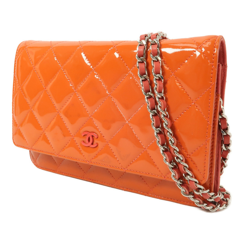 CHANEL 漆皮皮革WOC Wallet On Chain鏈帶肩背袋-2