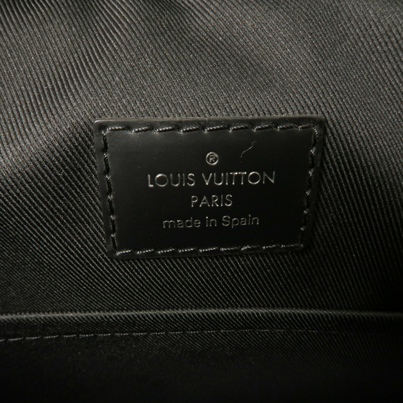 LOUIS VUITTON Damier Graphite Dayton Reporter Bag肩背袋-6
