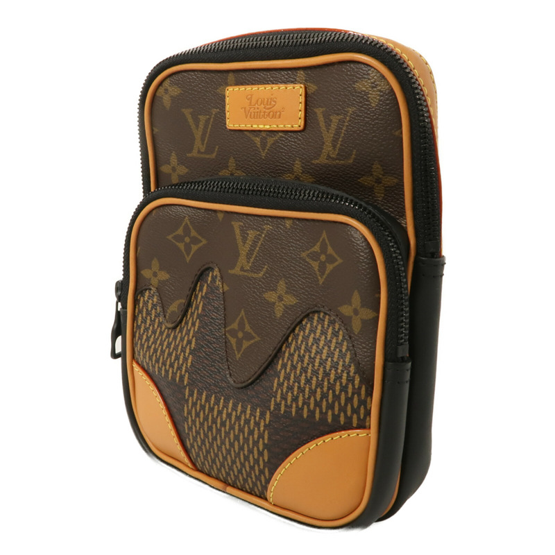 LOUIS VUITTON Damier Giant LV×NIGO Amazon Sling Bag肩背袋-2
