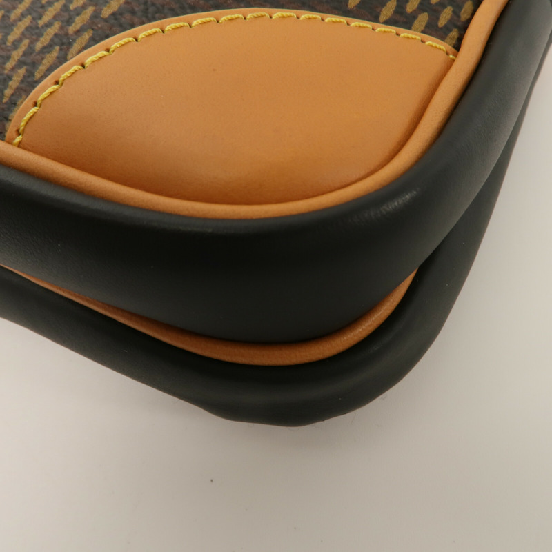 LOUIS VUITTON Damier Giant LV×NIGO Amazon Sling Bag肩背袋-11