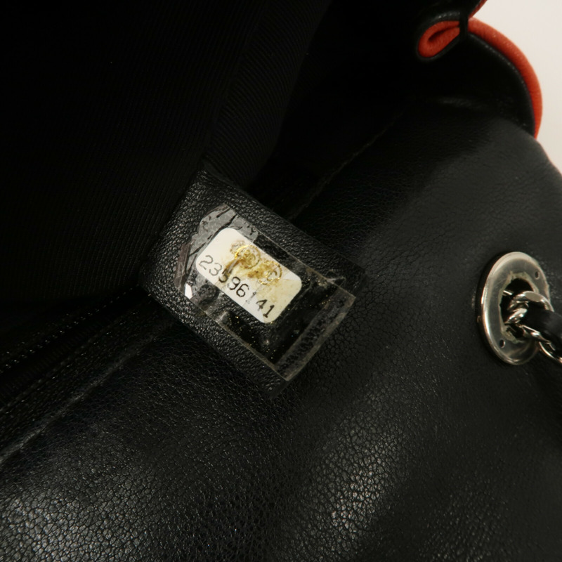 CHANEL 牛皮皮革Flap Bag Cuba鏈帶肩背袋-7