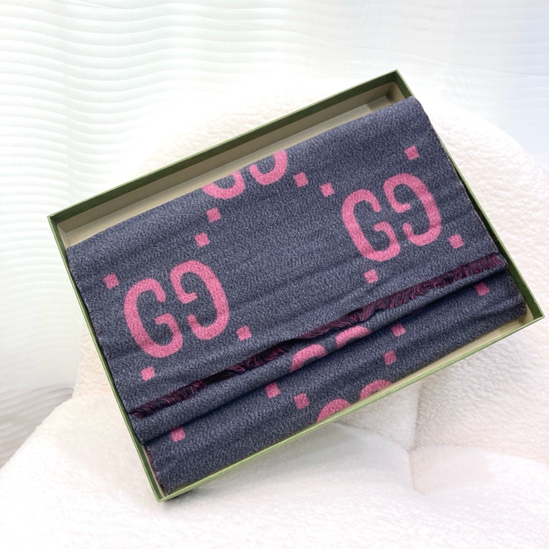 GG圍巾 Gucci 古馳 灰粉 羊絨 雙面 GG圖騰 圍巾 披肩 保暖圍巾 558007-7