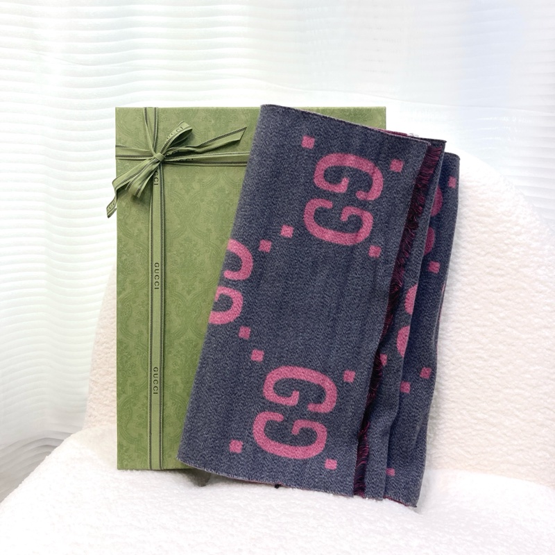 GG圍巾 Gucci 古馳 灰粉 羊絨 雙面 GG圖騰 圍巾 披肩 保暖圍巾 558007-9