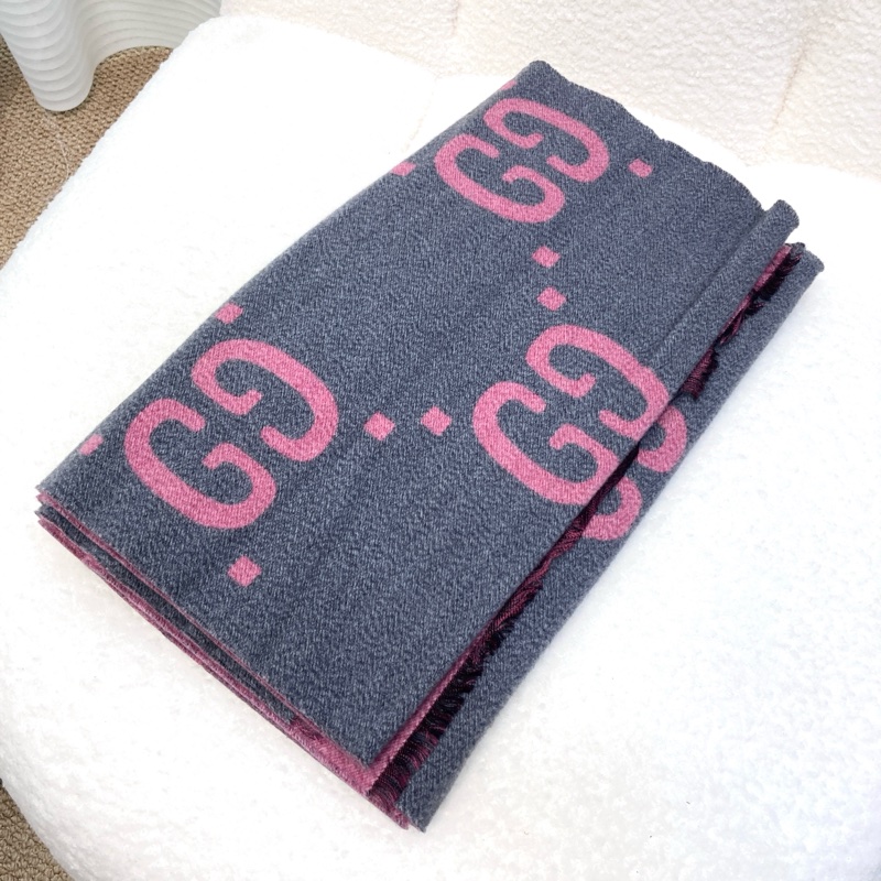 GG圍巾 Gucci 古馳 灰粉 羊絨 雙面 GG圖騰 圍巾 披肩 保暖圍巾 558007-11