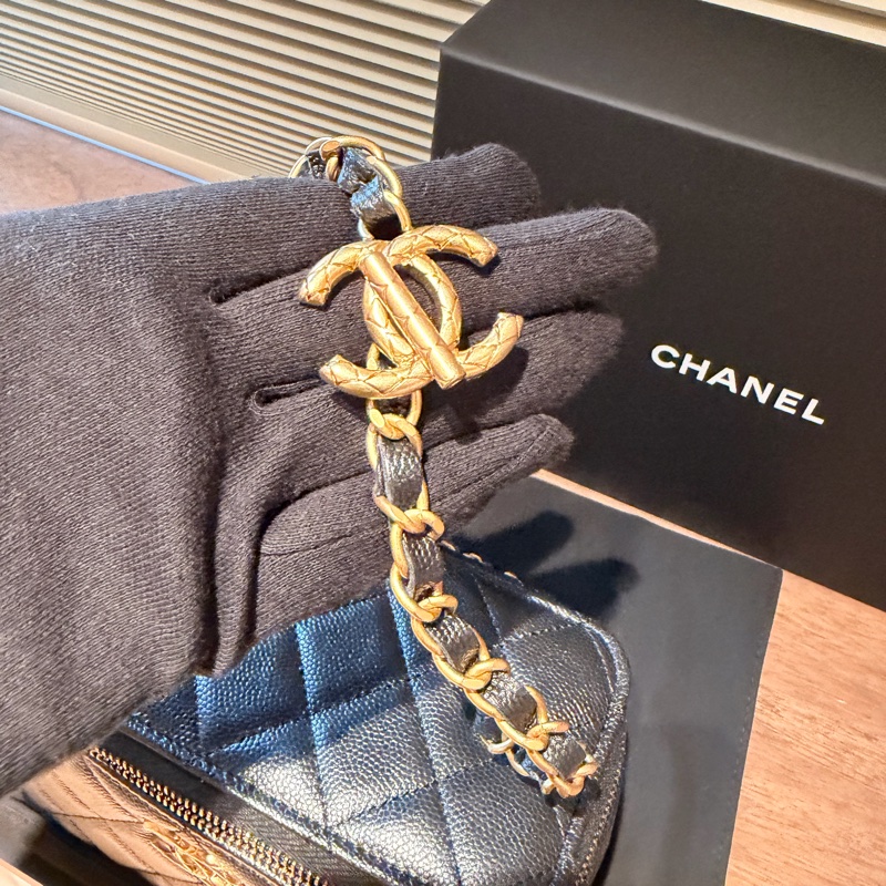 99成新｜CHANEL VANITY A CHAINE 荔枝皮長盒子/黑金-7