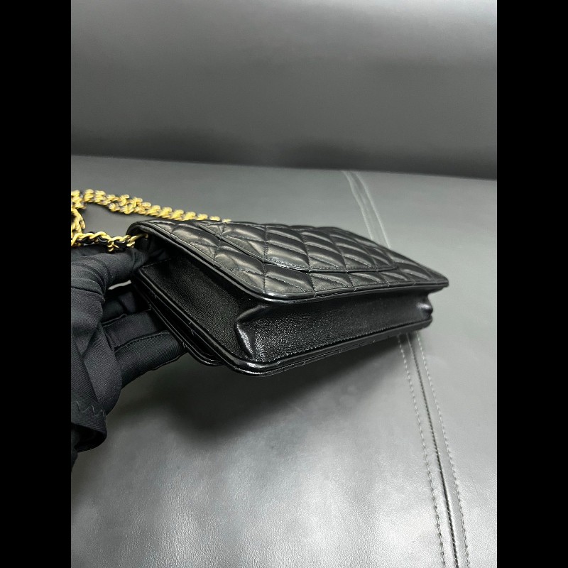 Chanel 23P Woc-8