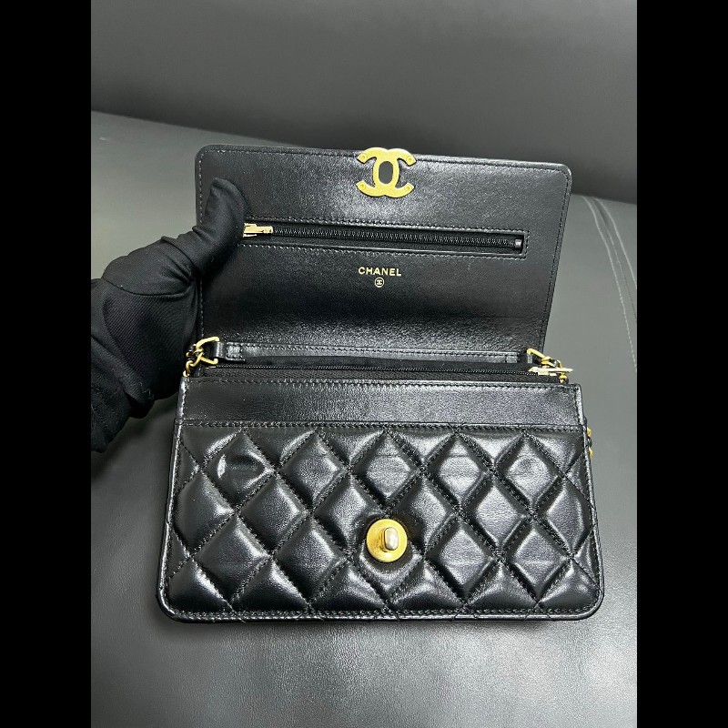 Chanel 23P Woc-11