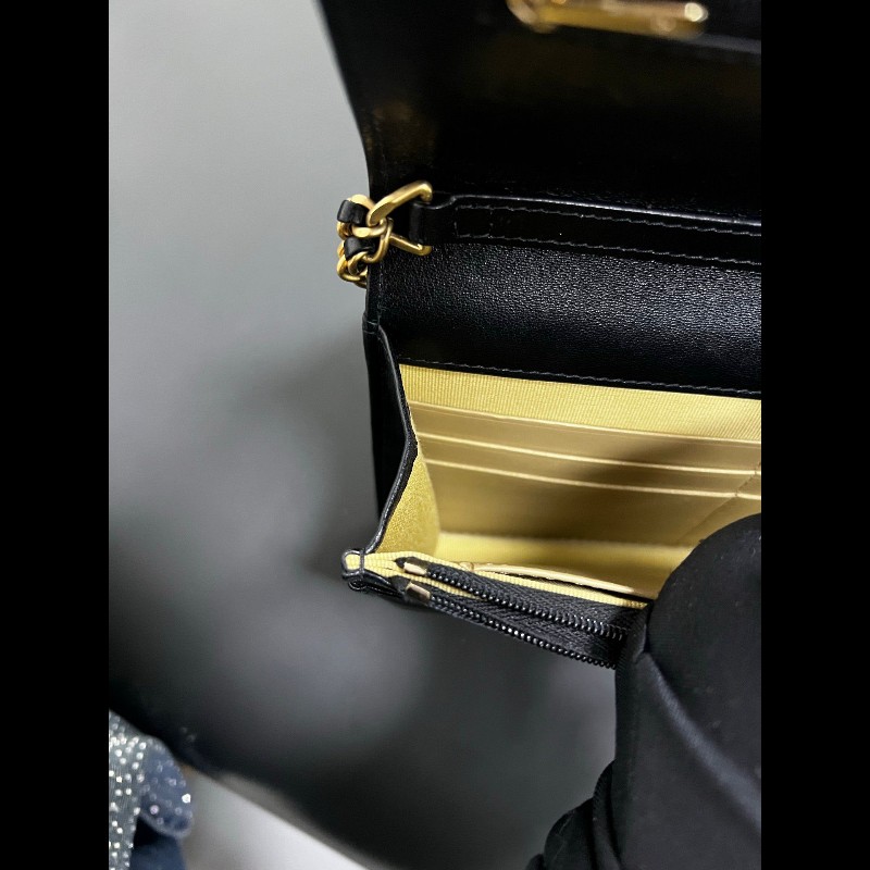 Chanel 23P Woc-13