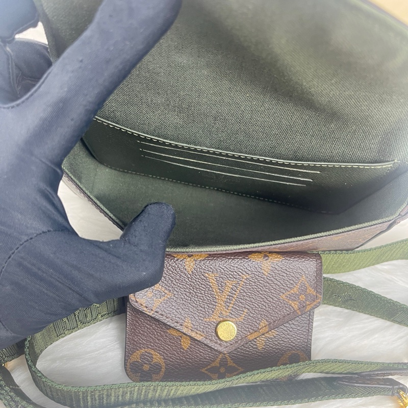lv新款三合一-7