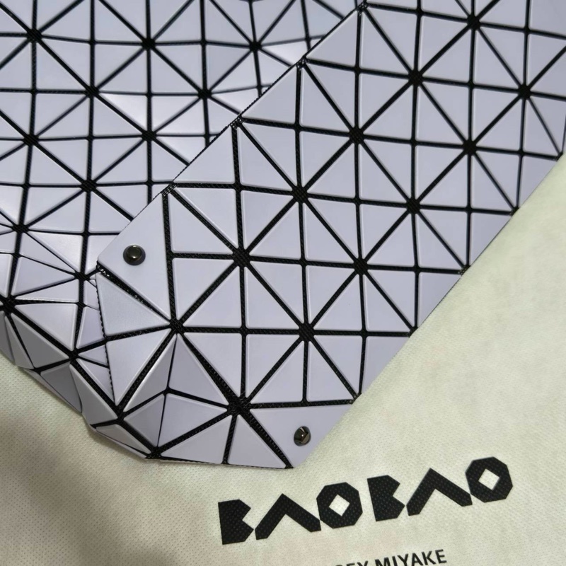 Issey Miyake 三宅一生 BaoBao 大號 valley 紫色 hobo包-4